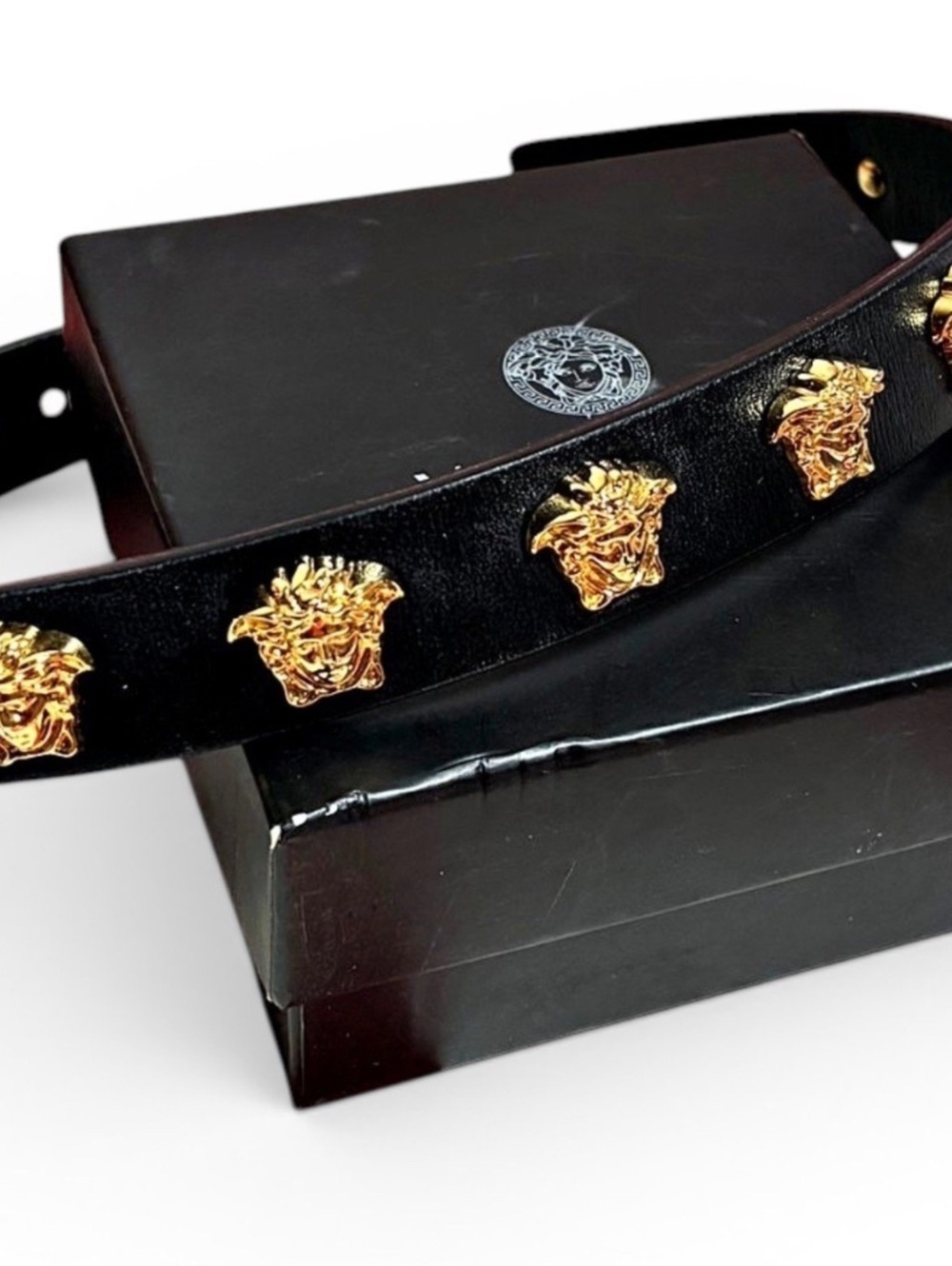 Versace Medusa Black Leather Gold-Tone Choker Necklace Italy $625 Retail